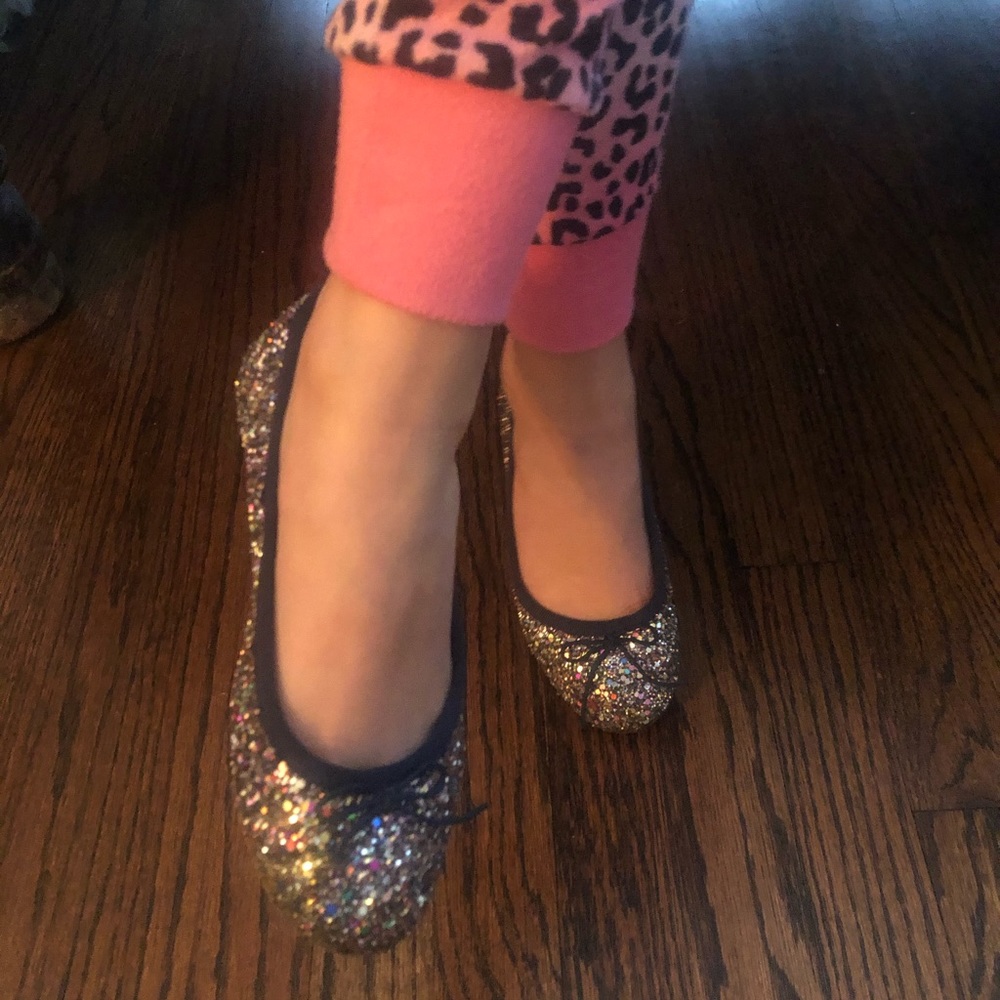 Girls shoes